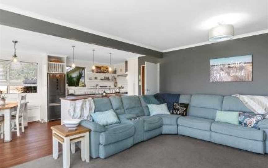 Sea Breeze Sanctuary - Karitane Holiday Home, Waikouaiti, New Zealand