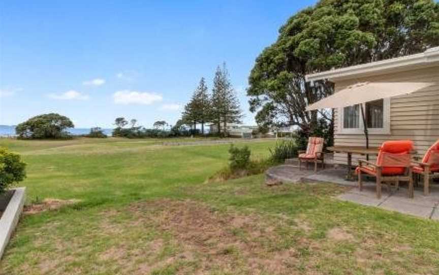 Lilian's Cottage - Waihi Beach Holiday Home, Waihi Beach, New Zealand