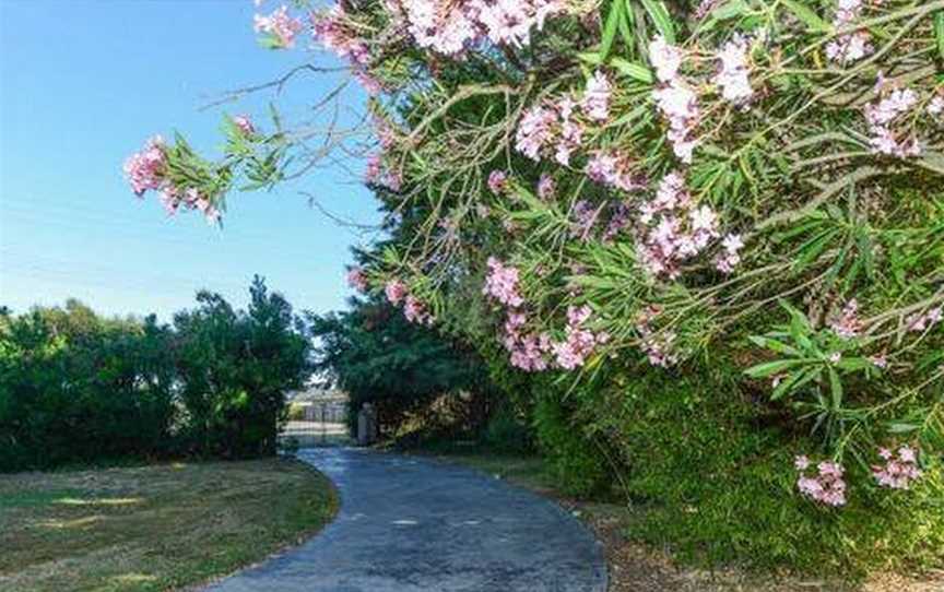 The Clive Hideaway, Te Awanga, New Zealand