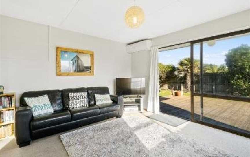 Babbacombe Bach - Otaki Beach Holiday Home, Otaki, New Zealand