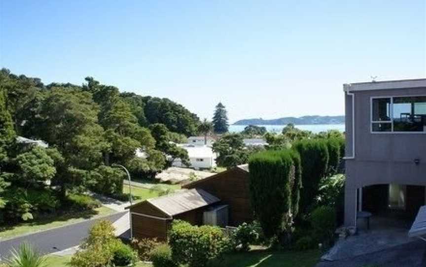 Bed of Roses, Paihia, New Zealand