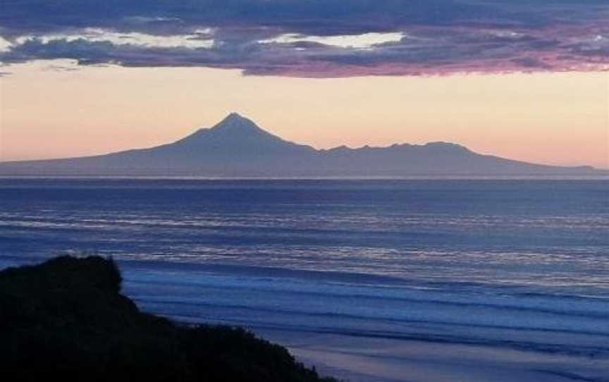 Seaview Cottage, Awakino, New Zealand