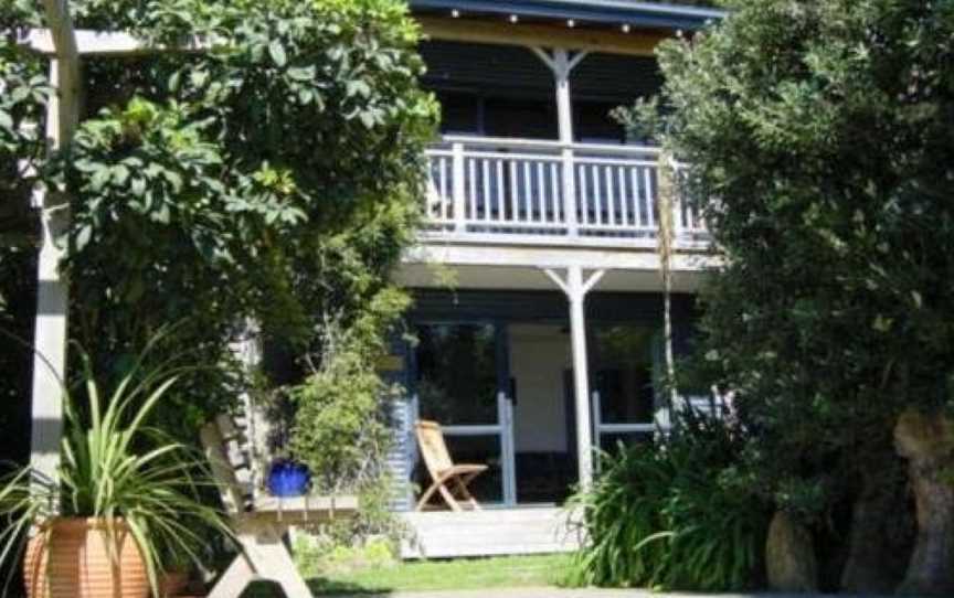 French Pass Beachfront Villas, Elaine Bay, New Zealand