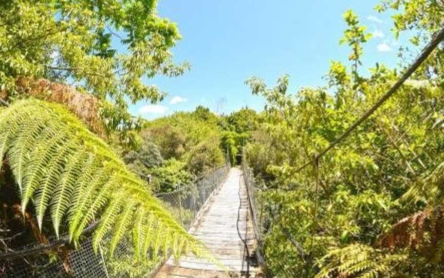 TePopo Gardens & Accommodation, Stratford, New Zealand