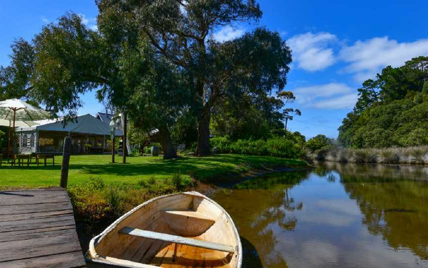 Tawharanui Lodge, Kawau Island, New Zealand