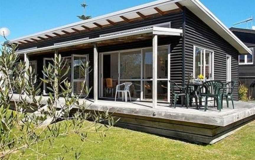 Great Escape - Whangamata Holiday Home, Whangamata, New Zealand