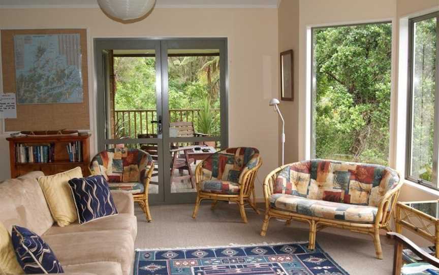 Mahana Lodge Boutique Bed & Breakfast, Black Rock, New Zealand