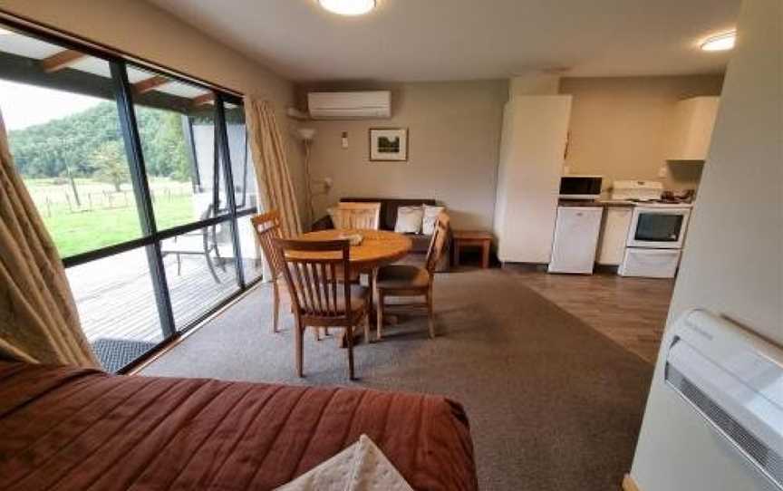 Lewis Pass Motels, Reefton, New Zealand