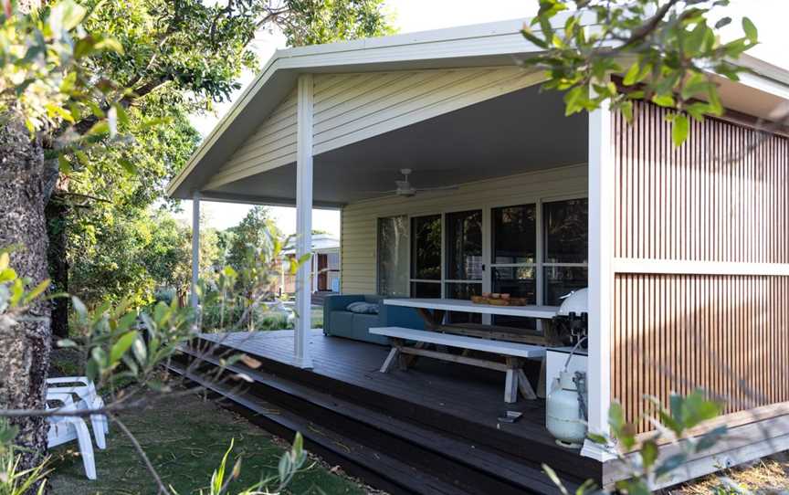 Beach House for 8 guests at Reflections Evans Head