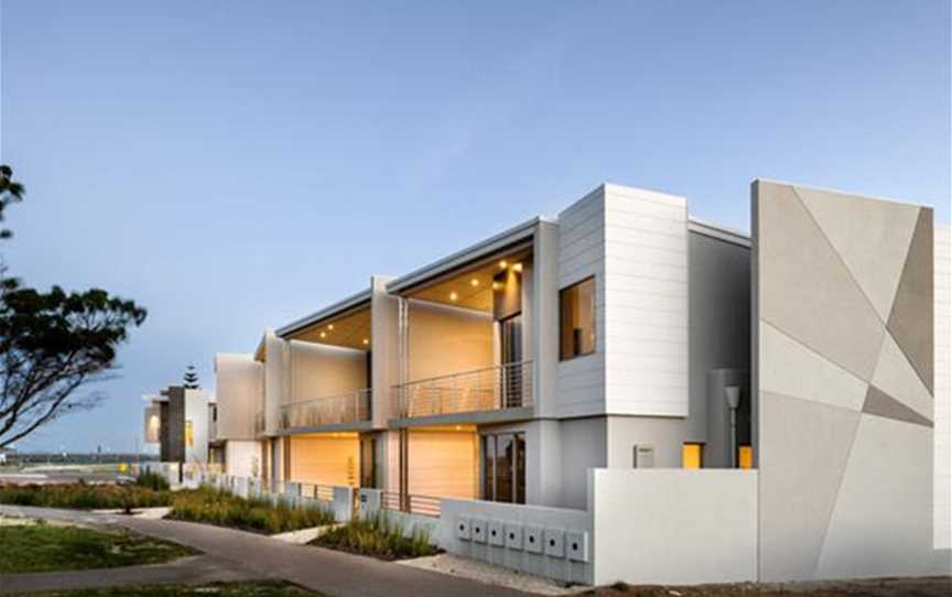 Fresh and modern contrast to the traditional Esperance beach shack