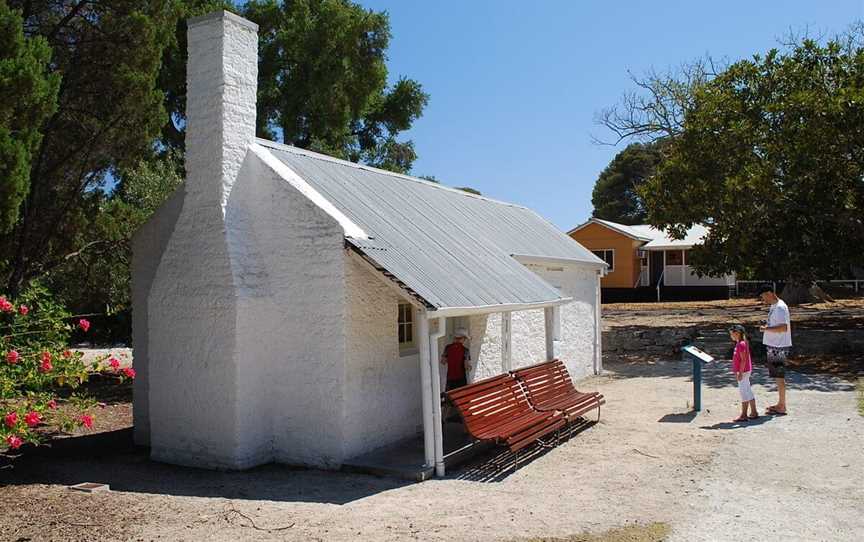 Lomas Cottage, Attractions in Rottnest Island