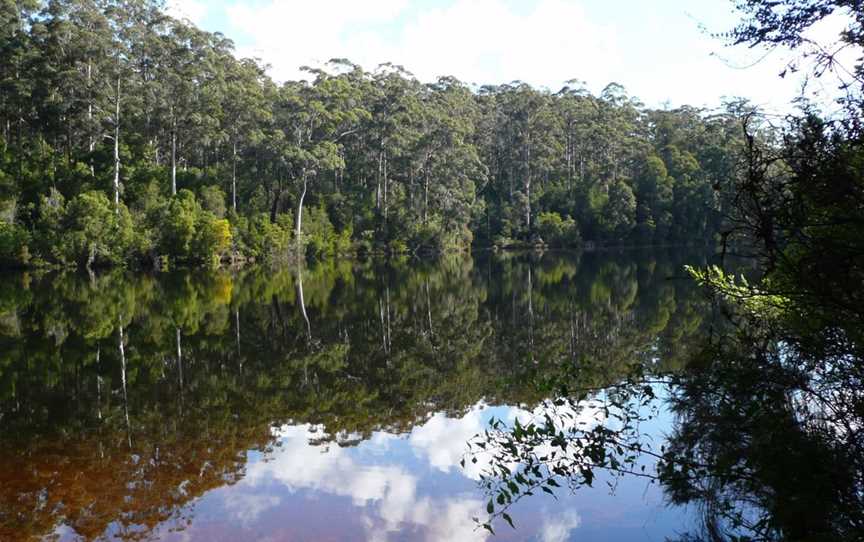 Big Brook Dam , Tourist attractions in Channybearup