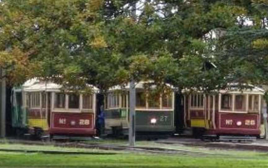 Ballarat Tramway Museum, Attractions in Lake Wendouree