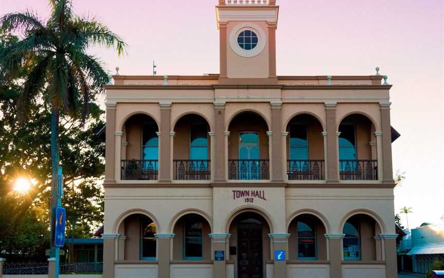 Mackay Town Hall, Attractions in Mackay