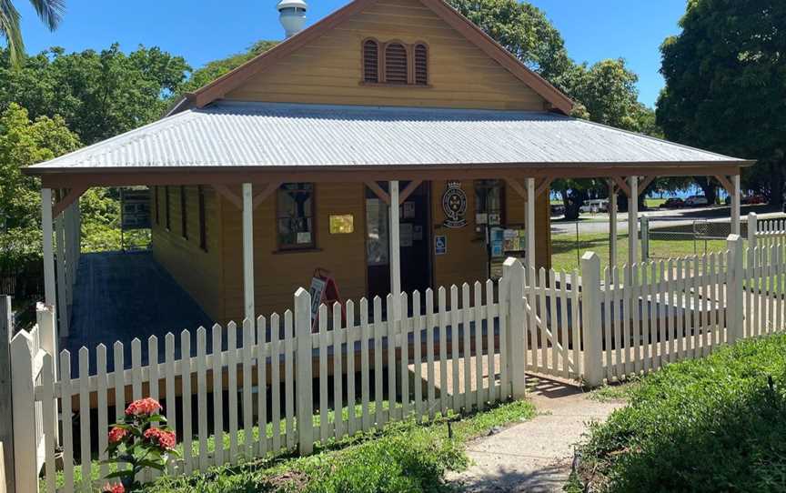 Port Douglas Court House Museum, Attractions in Port Douglas