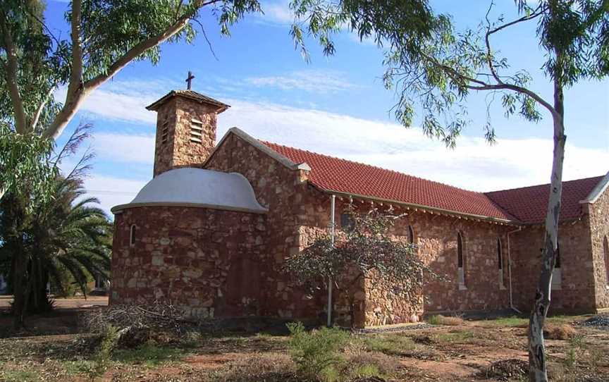 Holy Cross Catholic Church, Attractions in Morawa - Suburb