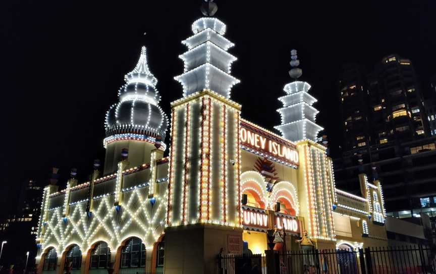 Luna Park Sydney, Milsons Point, NSW