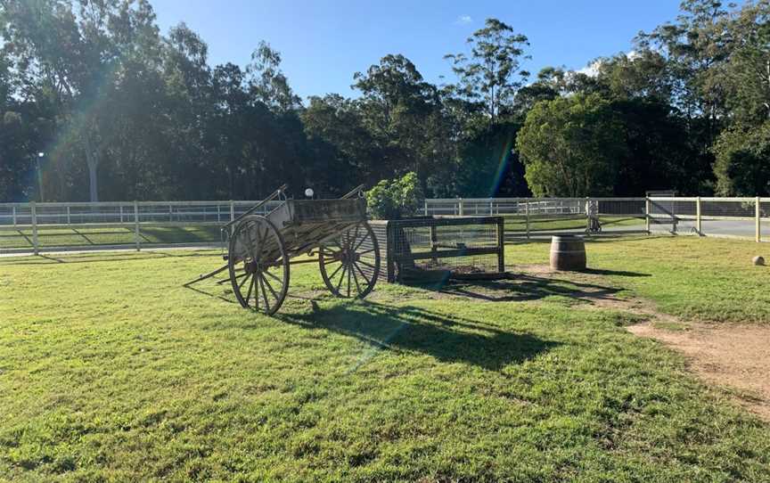 Paradise Country, Oxenford, QLD