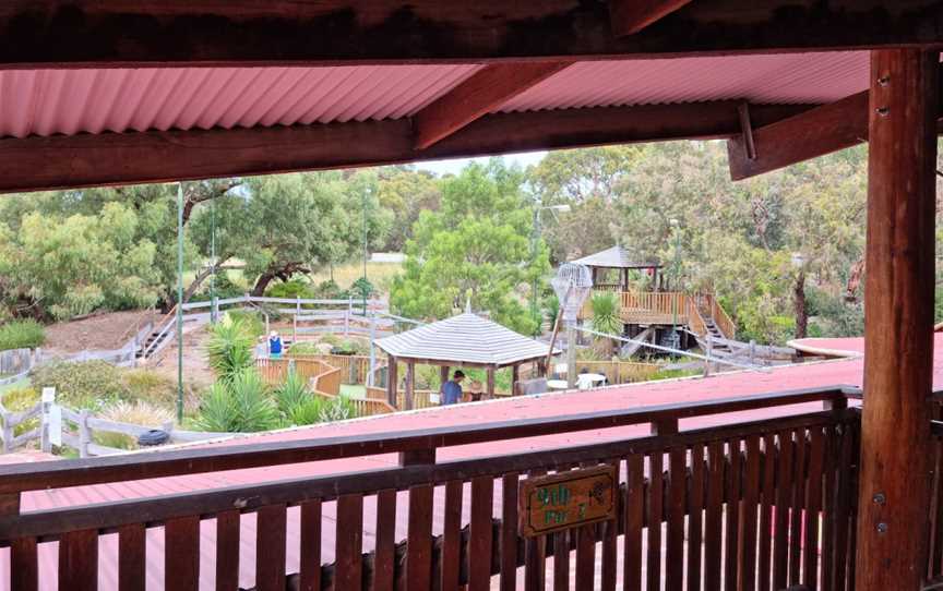 Dingley Village Adventure Golf, Dingley Village, vic