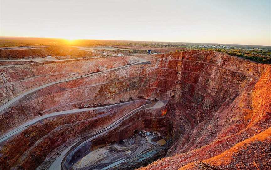 Fort Bourke Hill Lookout, Cobar, NSW