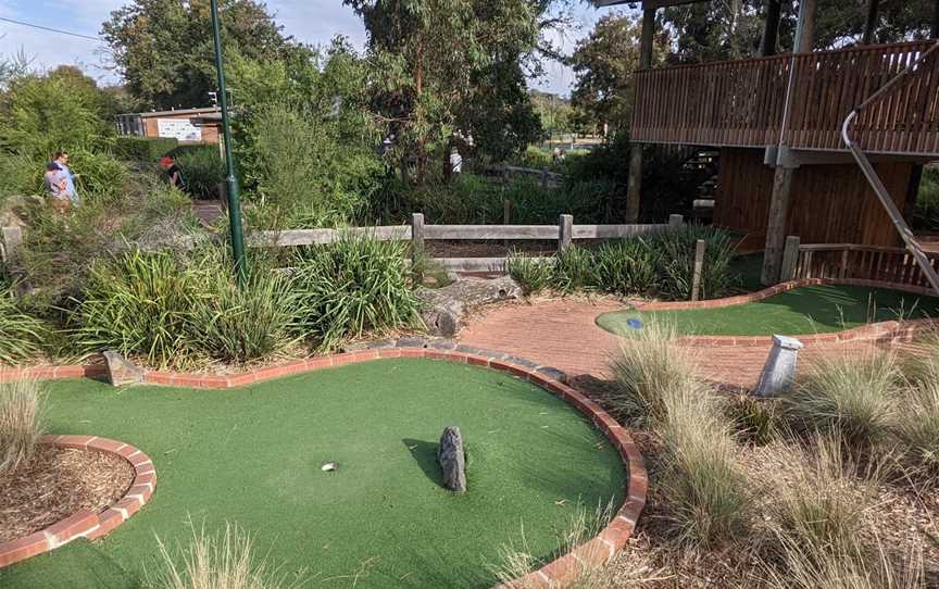 Yarra Bend Adventure Mini Golf, Fairfield, VIC