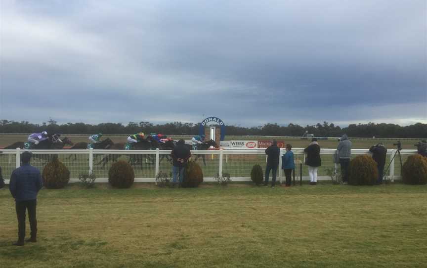 Donald Racecourse, Donald, VIC