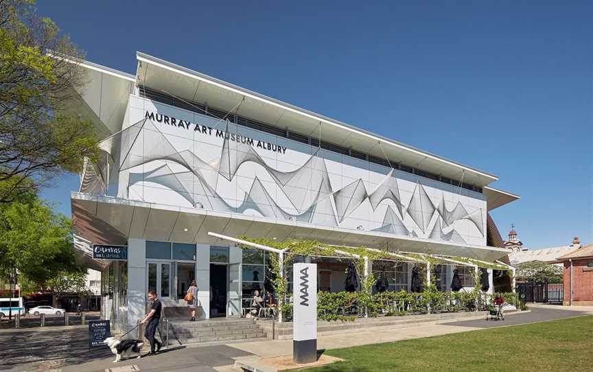 Murray Art Museum Albury (MAMA), Tourist attractions in Albury-suburb