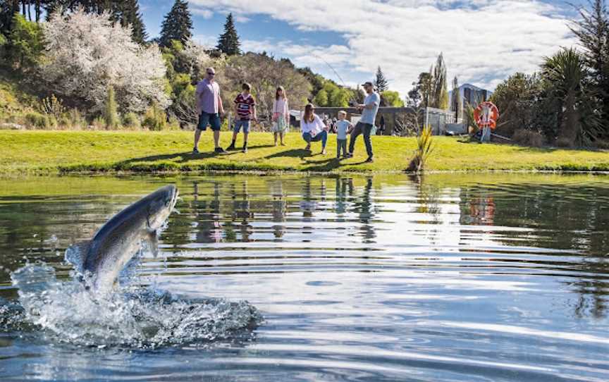 Hook Wanaka - Lake to Plate, Albert Town, New Zealand