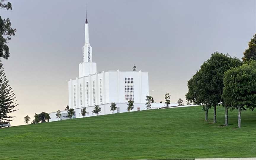 Hamilton New Zealand Temple, Temple View, New Zealand