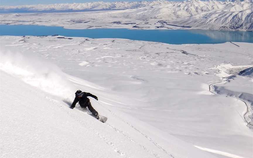 Roundhill Ski Area, Tekapo, New Zealand