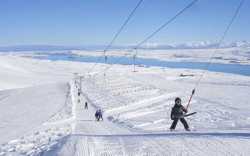 Roundhill Ski Area, Tekapo, New Zealand