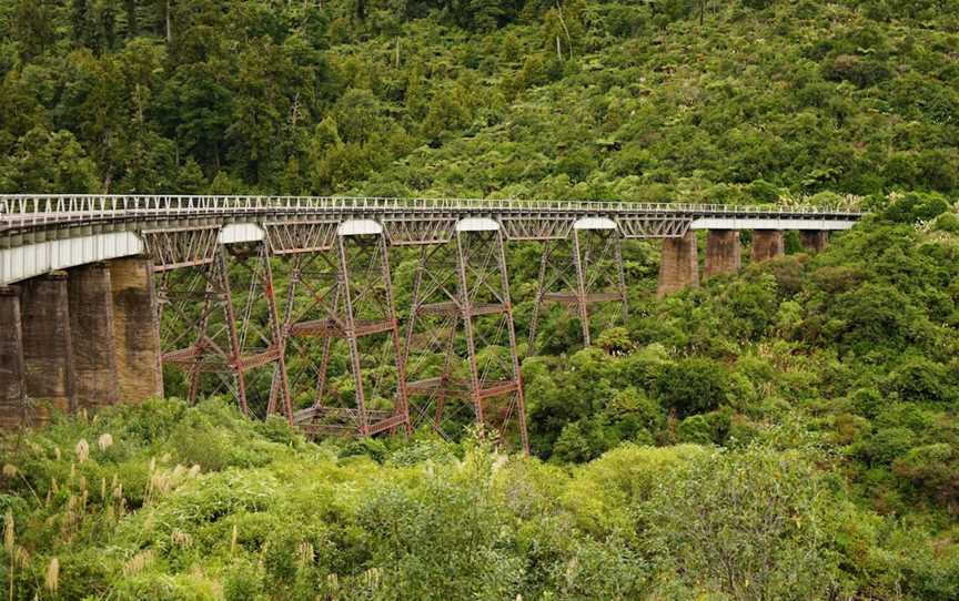 Hapuawhenua Viaduct, Waimarino, New Zealand