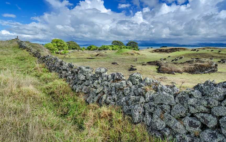 Otuataua Stonefields Reserve, Mangere, New Zealand