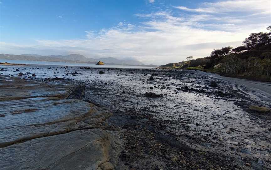 Koutu Boulders, Opononi, New Zealand