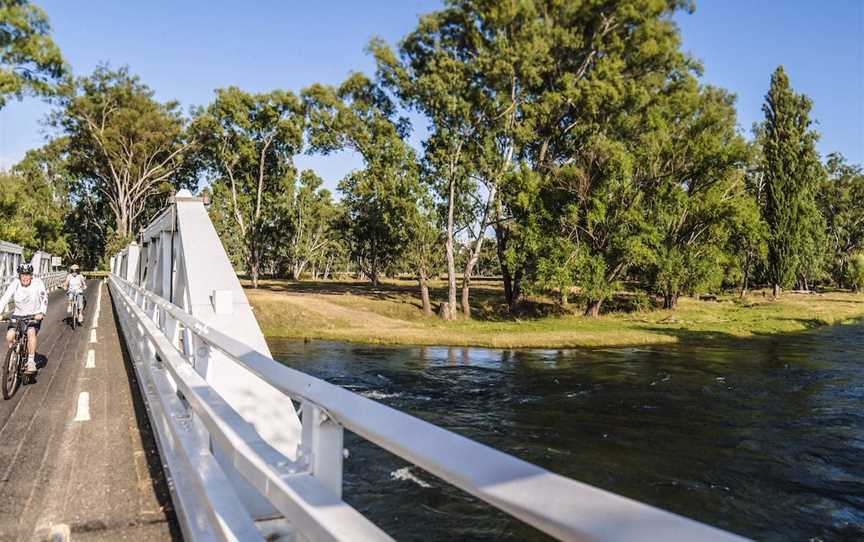 Tumut River Walk, Tumut, NSW