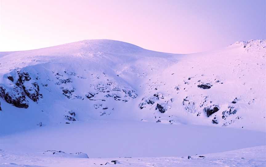 Snowy Wilderness, Jindabyne, NSW