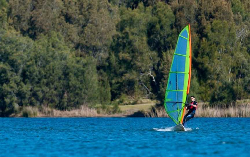 Narrabeen Lagoon, Narrabeen, NSW