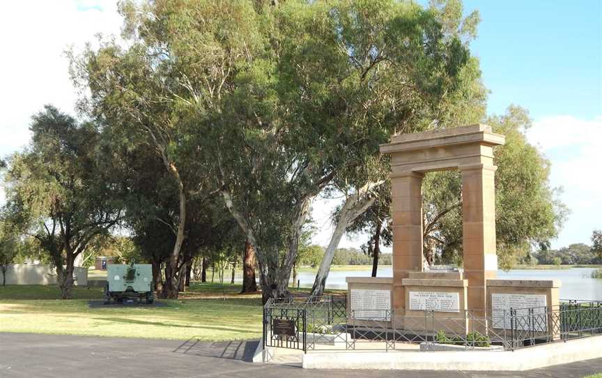 Memorial Park and Garden, Jerilderie, NSW