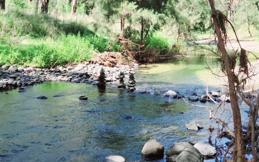 Washpools picnic area and viewing platform, Middle Brook, NSW