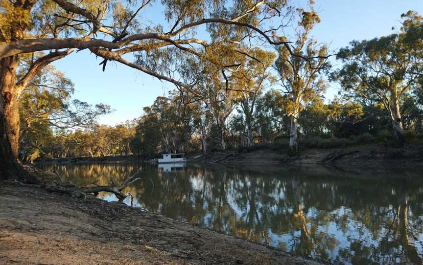 Moulamein River Walk, Moulamein, NSW