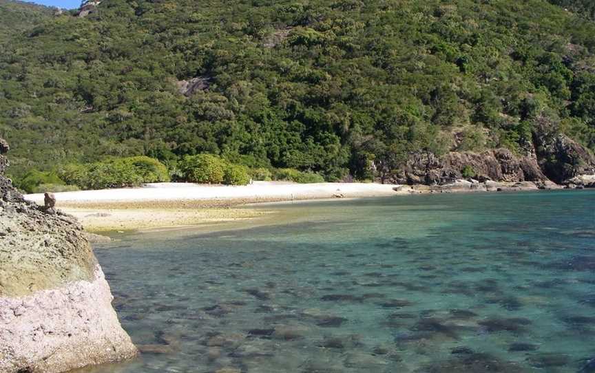 Maureens Cove, Hook Island, Hook Island, QLD