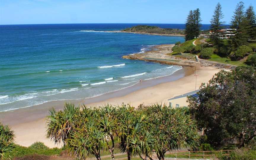 Yamba Main Beach and Ocean Pool, Yamba, NSW