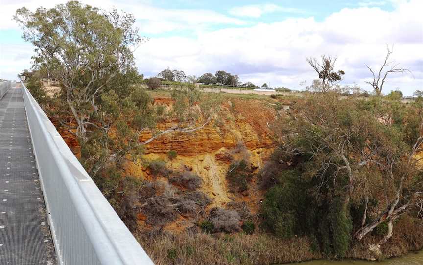 Kingston on Murray Bridge Lookout and Sturt Memorial, Kingston On Murray, SA