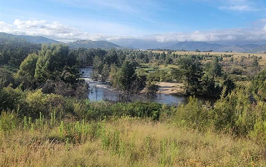 Pine Island Reserve, Greenway, ACT