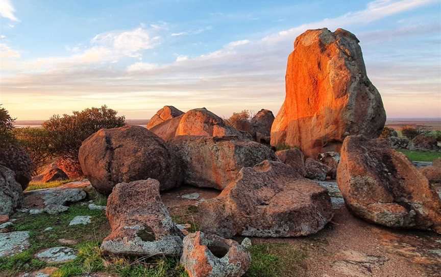 Tcharkuldu Rock, Minnipa, SA