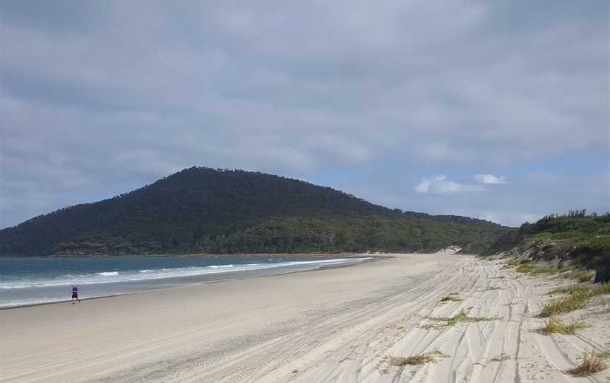 Mount Yacaaba, Hawks Nest, NSW