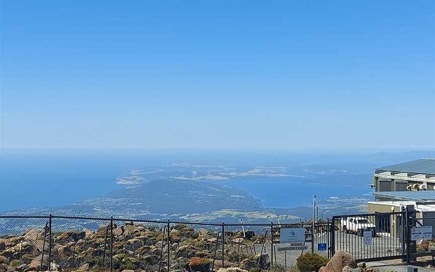 Pinnacle Observation Shelter and Boardwalk, Wellington Park, TAS