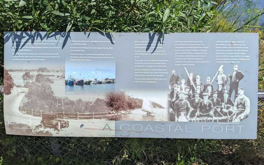 Lakes Entrance Lookout, Kalimna, VIC