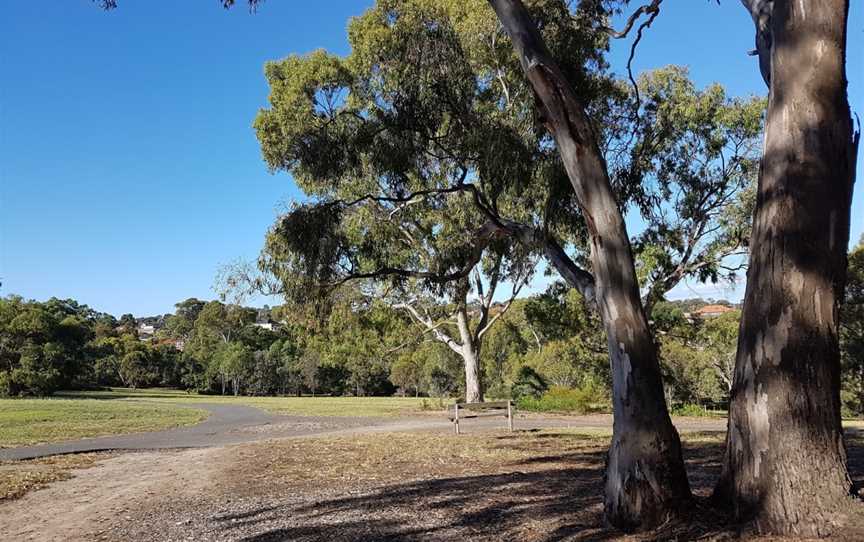 Binnak Park, Watsonia, VIC