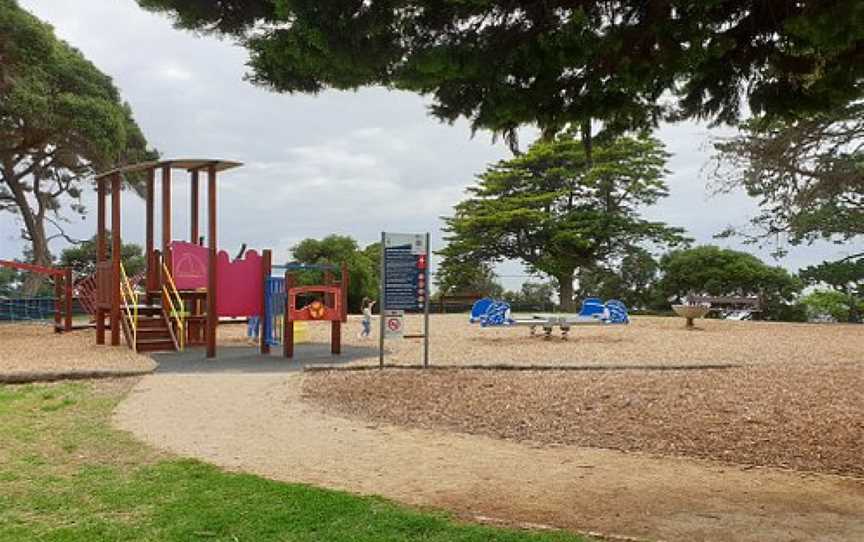 Erehwon Beach, Cowes, VIC